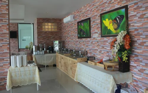Tawan Anda Garden Hotel Restauration Photos