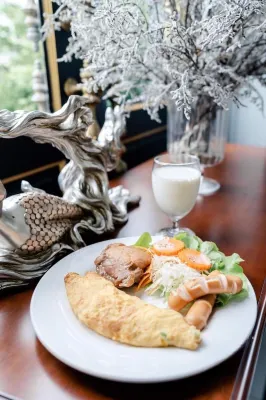 A.List Hotel Dining Photos