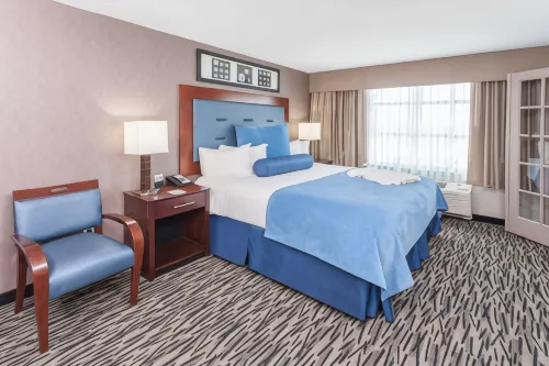 Wyndham Garden Elk Grove Village/O'Hare Rooms Photos