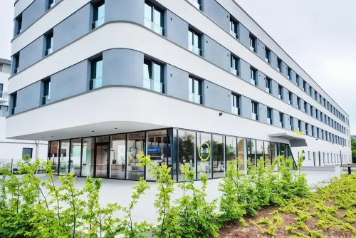 B&B HOTEL Rostock-Hafen Exterior Photos