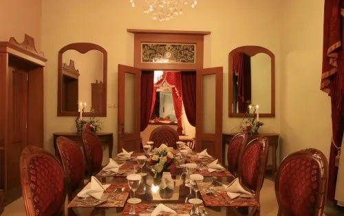 Kusuma Sahid Prince Hotel Solo Dining Photos