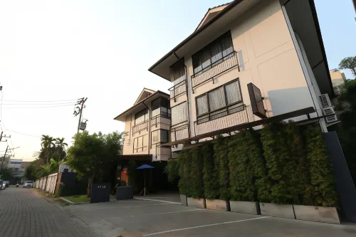 Viya Lodge Exterior Photos