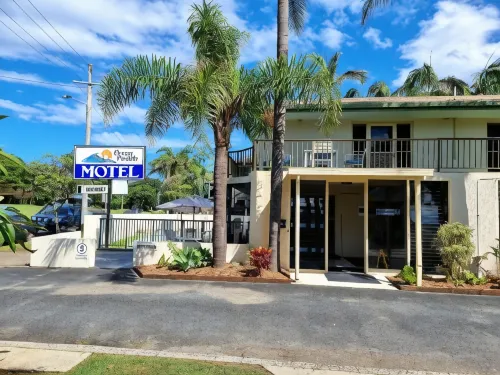 Ocean Parade Motel Exterior Photos