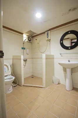 Khon Kaen Ruenrom Hotel Rooms Photos