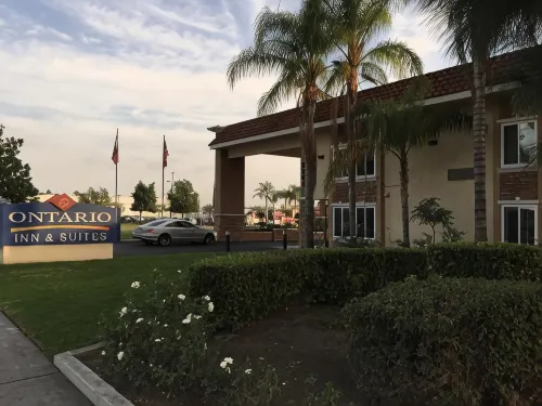 Ontario Inn & Suites Aree comuni Photos