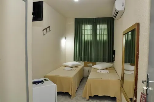 Hotel Plaza Riazor Rooms Photos