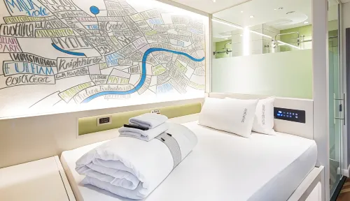 Hub by Premier Inn London Westminster Abbey hotel Photos