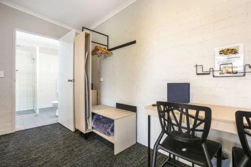Nightcap at Colyton Hotel Rooms Photos