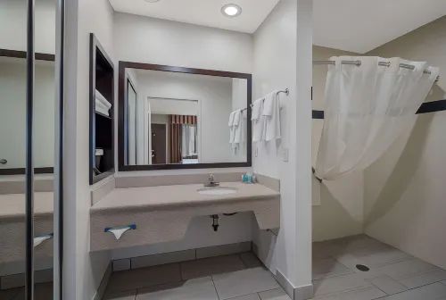 Best Western Norwalk Inn Zimmer Photos