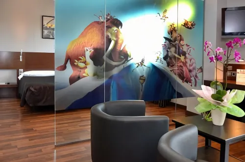 Tach Madrid Airport Rooms Photos