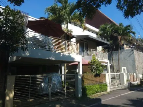 Homestay K10 Syariah Malang Eksterior Photos