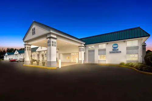 Baymont by Wyndham Westampton Extérieur Photos