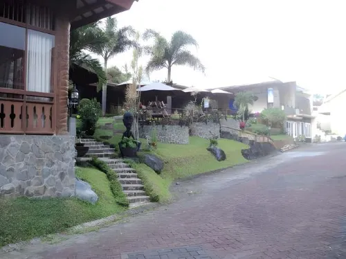 Seulawah Resort and Cafe Exterior Photos