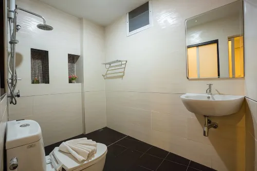 The Elegant Patong Kamar Photos