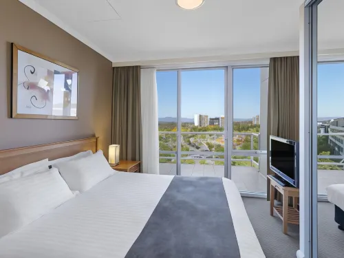 Nesuto Canberra Zimmer Photos