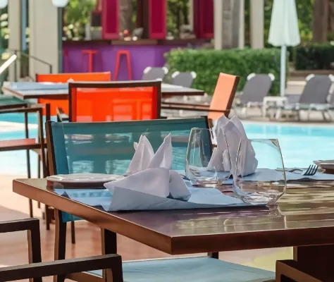 Dionysos Hotel Restauration Photos