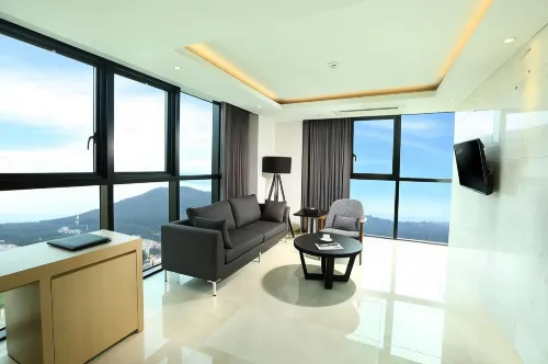 호텔 더 원 호텔 주변 Photos