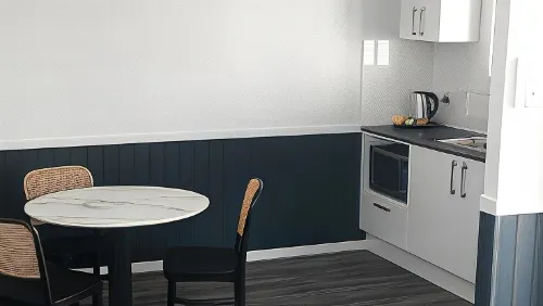 Kingsford Smith Motel Photos