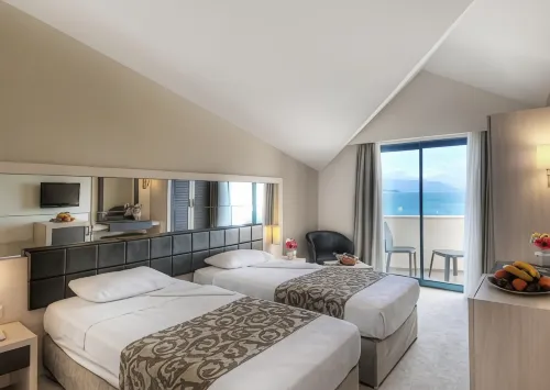 Golden Lotus Hotel Photos
