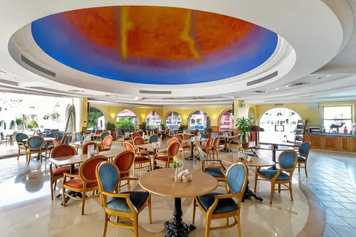 Marbella Resort Dining Photos