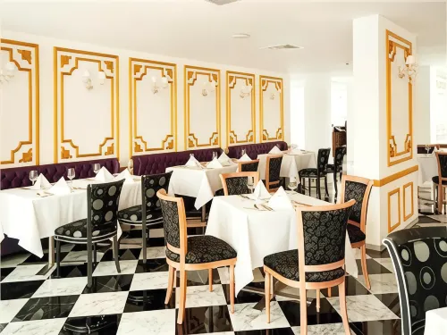 NM Lima Hotel Dining Photos