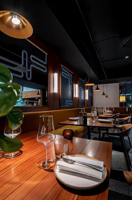 Yalo Urban Boutique Hotel Gent Restauration Photos
