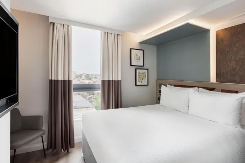 Spark by Hilton London Romford Featured Photos