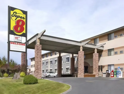 Super 8 by Wyndham Grand Junction Colorado Rooms Photos