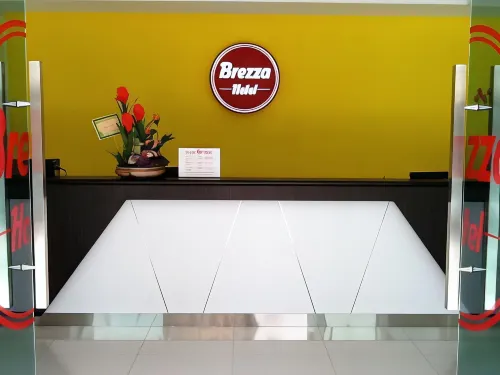 Brezza Hotel Lumut Espaces publics Photos