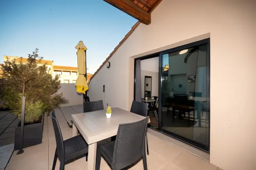 Staycity Aparthotels Centre Vieux Port Espaces publics Photos