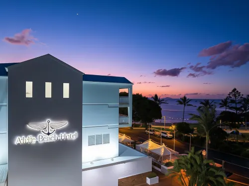 Airlie Beach Hotel Featured Photos