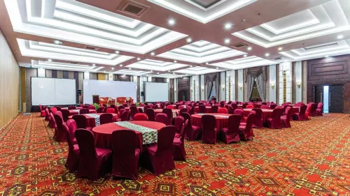 Grand Tjokro Hotel Balikpapan Espaces Affaires Photos