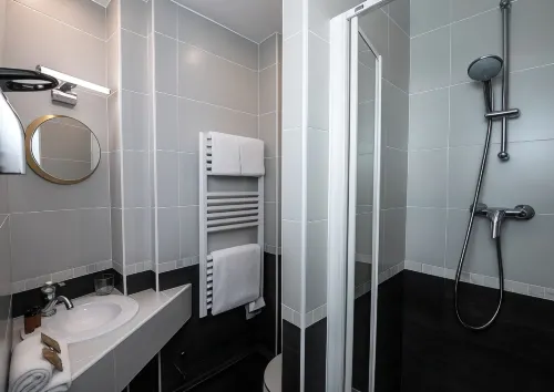 Hôtel Eiffel Villa Garibaldi Chambres Photos