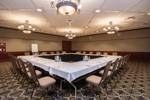 Sandman Signature Edmonton Downtown Hotel Business Facilities Photos