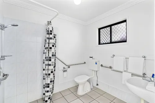 Econo Lodge Waterford Rooms Photos