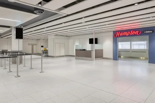 Hampton by Hilton London Gatwick Airport Public Areas Photos