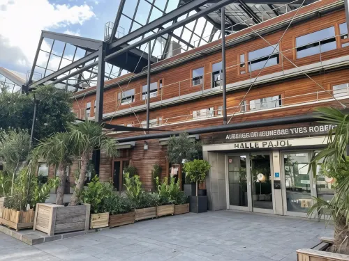 Auberge de Jeunesse Paris HI Yves Robert Extérieur Photos