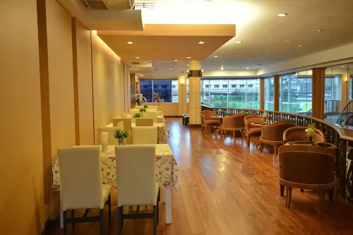 New Travel Lodge Hotel Ăn uống Photos