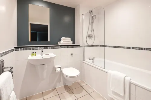 Marlin Apartments London Bridge - Empire Square Photos