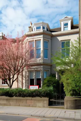 Southside Guest House Featured Photos