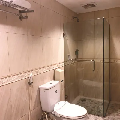 Hotel Mega Lestari Chambres Photos