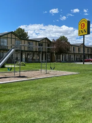 National 9 Inn Price Espaces publics Photos