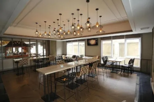 Hotel Laweyan Solo Питание Photos