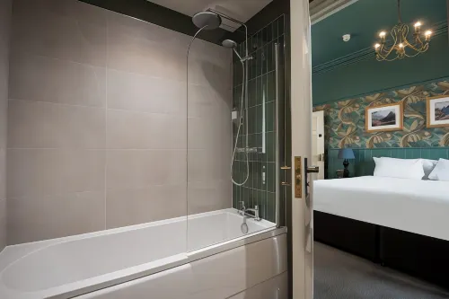 Lakehouse at the Waterhead Inn Rooms Photos