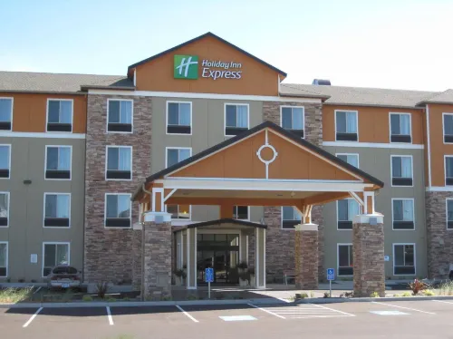 Holiday Inn Express & Suites Newport Extérieur Photos