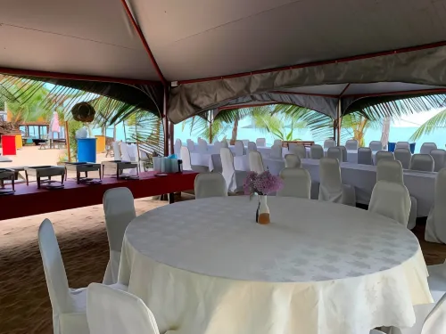 Seaside Travellers Inn Restauration Photos