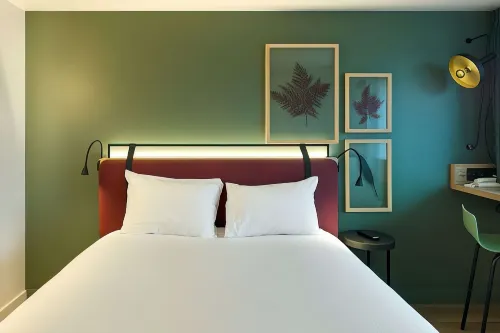 Campanile Villennes-Sur-Seine - Poissy - Hôtel rénové en 2024 Chambres Photos