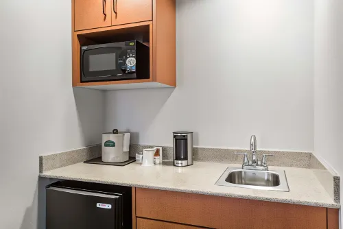 Wingate by Wyndham Chesapeake Rooms Photos