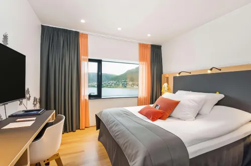 Clarion Hotel the Edge Rooms Photos