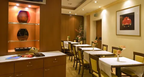 AS Hotel Monza Ăn uống Photos